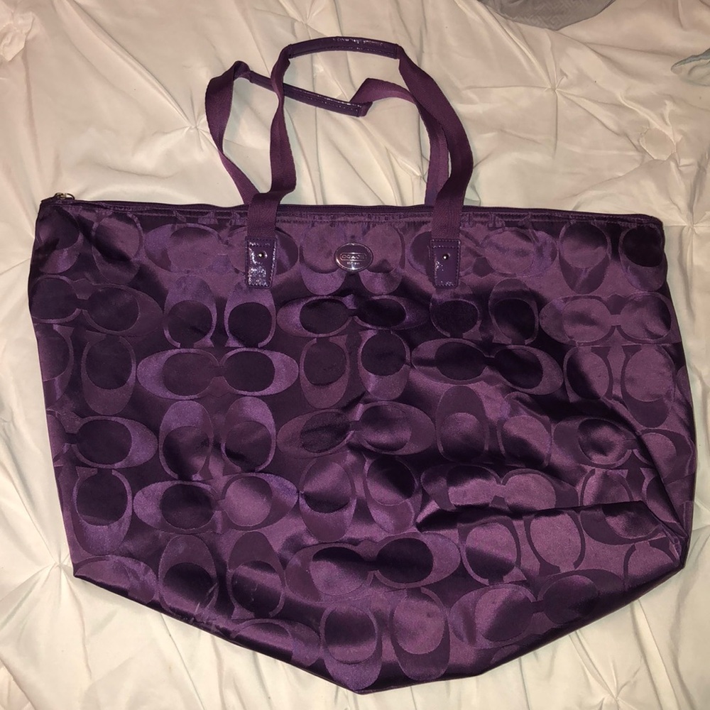 Large Coach duffel bag